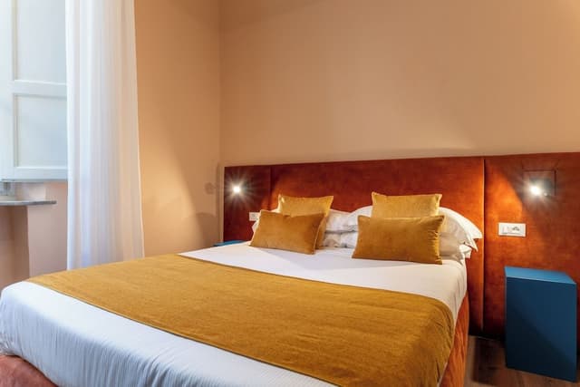 Economy Room