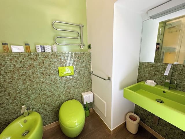 Comfort Double Green Room, Balcony, City View