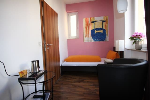 Standard Single Room