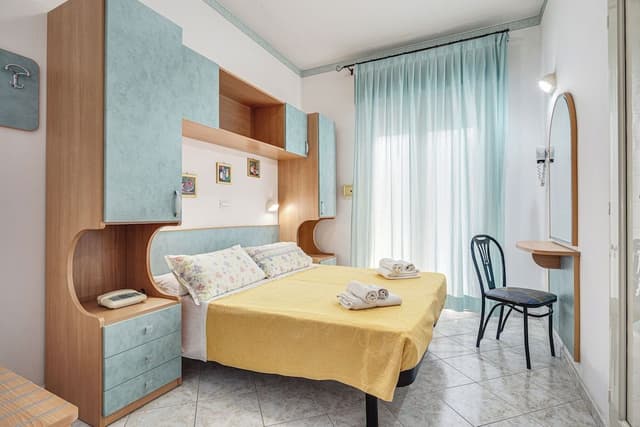 Comfort Triple Room