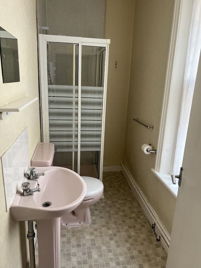 Basic Double Room