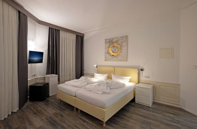 Comfort Double Room, Balcony