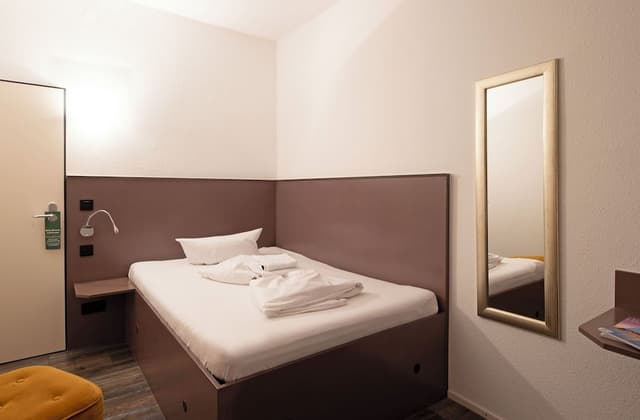 Basic Single Room