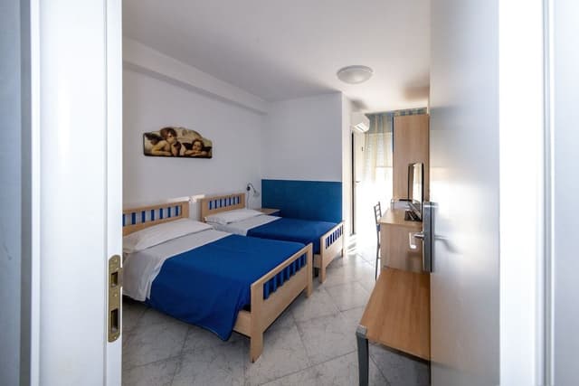 Standard Twin Room, 2 Twin Beds (Breakfast included)