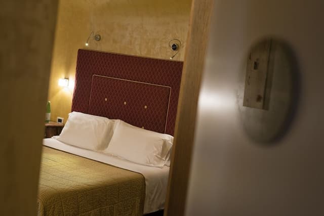 Romantic Double Room, 1 King Bed, Ensuite, City View