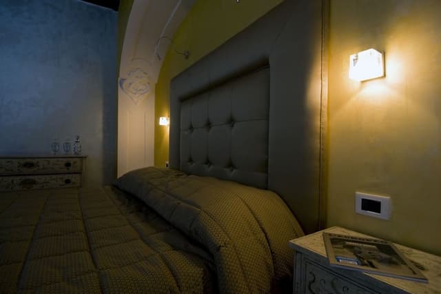 Superior Double Room, 1 King Bed, Ensuite, City View