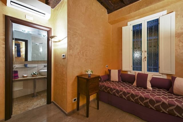 Junior Studio Suite, 2 Bedrooms, Bathtub, Mezzanine