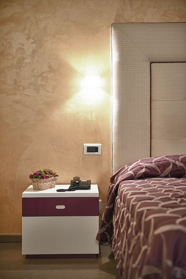 Junior Studio Suite, 2 Bedrooms, Bathtub, Mezzanine