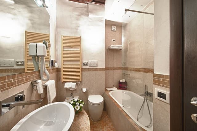 Junior Studio Suite, 2 Bedrooms, Bathtub, Mezzanine