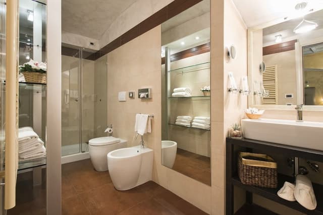 Superior Double Room, 1 King Bed, Ensuite, City View