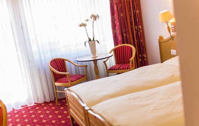 Double Room, Balcony (South)