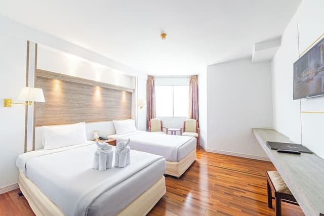 Deluxe Twin Room