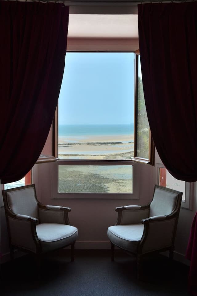 Superior Double Room - Side Sea View