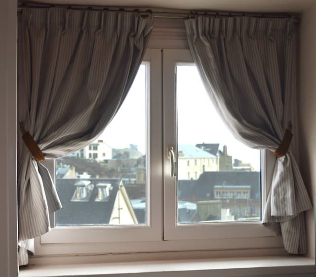 Comfort Twin Room + City View