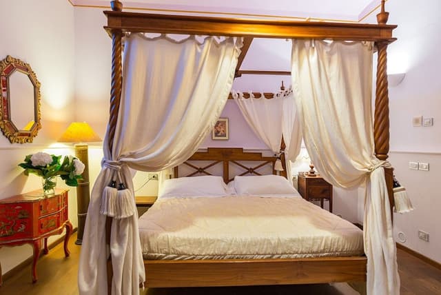 Standard Double Room - Basement