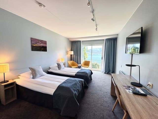 Double Room, Balcony (Fjord view)