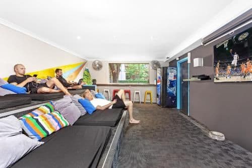1 Person in 12-Bed Dormitory with Shared Bathroom - Mixed