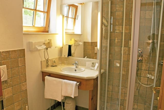 Deluxe Single Room, 1 Queen Bed