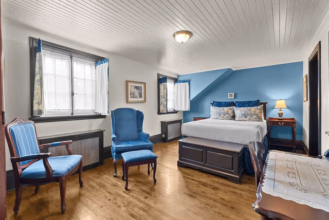 Superior Clos St-Louis - 4th floor, no elevator