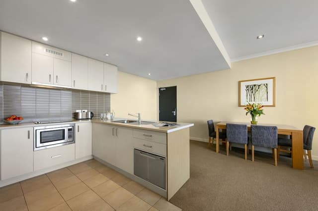 Executive Apartment, 2 Bedrooms (1 King Bed or 2 Single Beds)