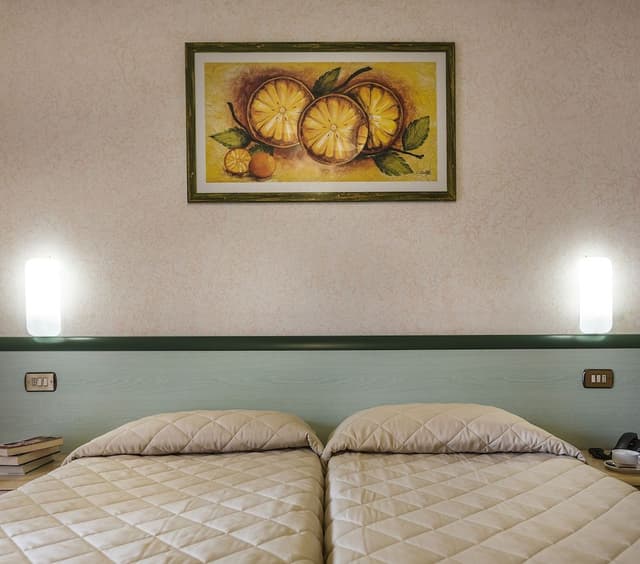 Standard Double Room, Garden View