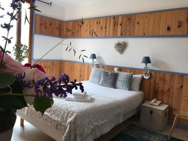Chambre Triple Confort Terrasse Climatisée