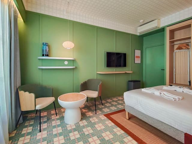Studio Exécutif 22m² avec Balcon