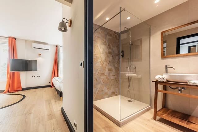 Deluxe Quadruple Room (sans ascenseur)