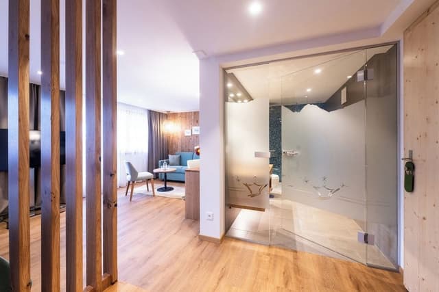 Junior Double Room, Balcony, Mountain View
