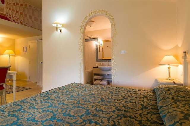 Deluxe Suite, Balcony