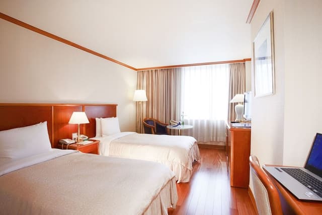 [2 rooms for 4 pax] same floor (1 Standard Twin+1 Standard Twin)
