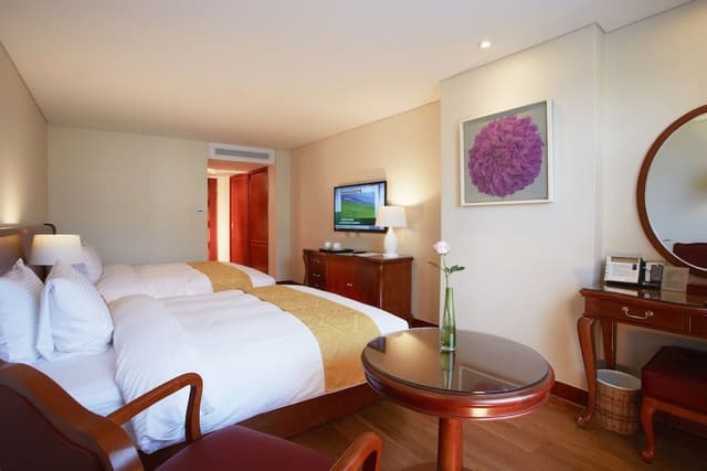 [2 rooms for 6 pax] same floor (1 Deluxe Twin+1 Deluxe Twin)