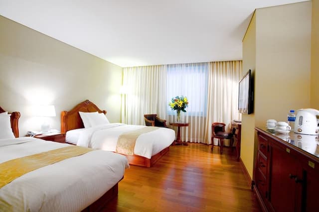 [2 rooms for 6 pax] same floor (1 Deluxe Twin+1 Deluxe Twin)