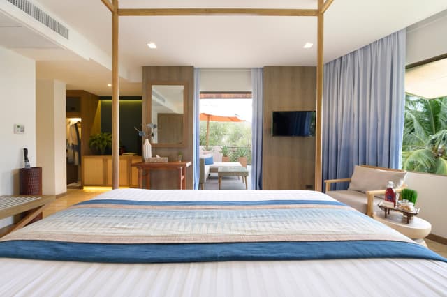 Executive King Room