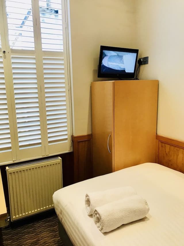 Economy Double Room, Ensuite