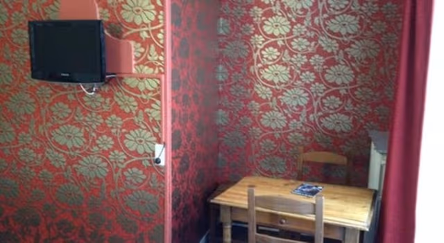 Family Room (for 1 to 5 people)
