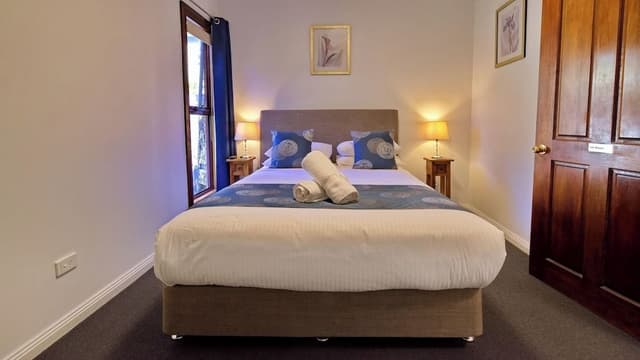 Comfort Room (Iris)
