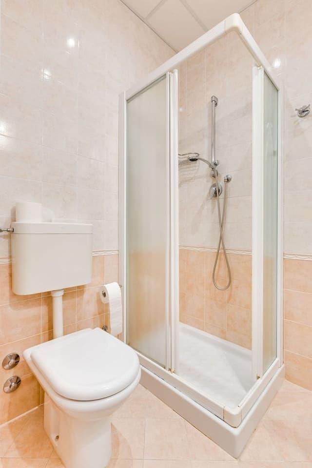 Basic Double or Twin Room