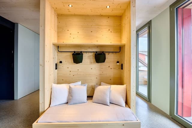 Deluxe Apartment
