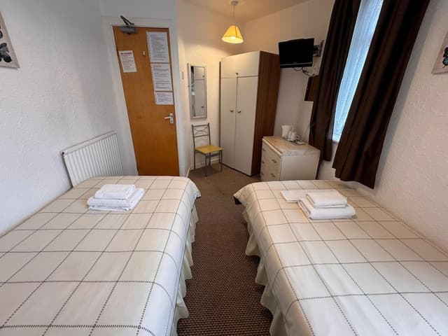 Basic Double Room, 1 Double Bed