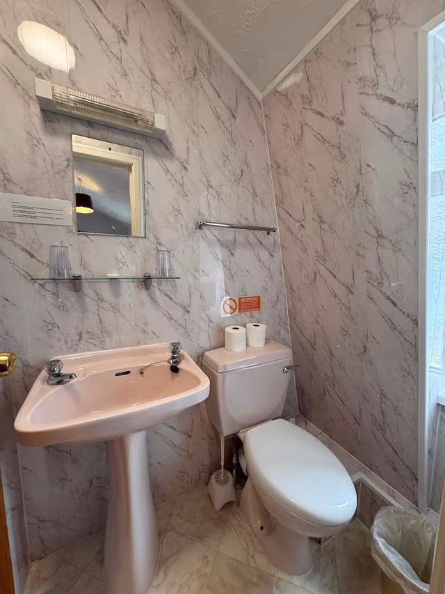 Basic Double Room, 1 Double Bed