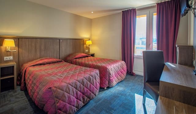 Twin Room, Mountain View