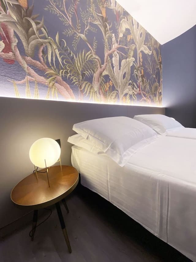 Comfort Double or Twin Room, Partial Lake View