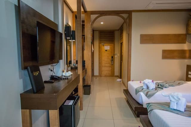Deluxe Double or Twin Room, Garden View