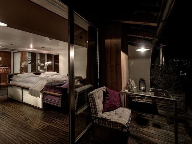 Cozy Art (standard room)