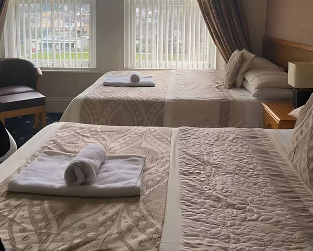 Standard family of 5 room