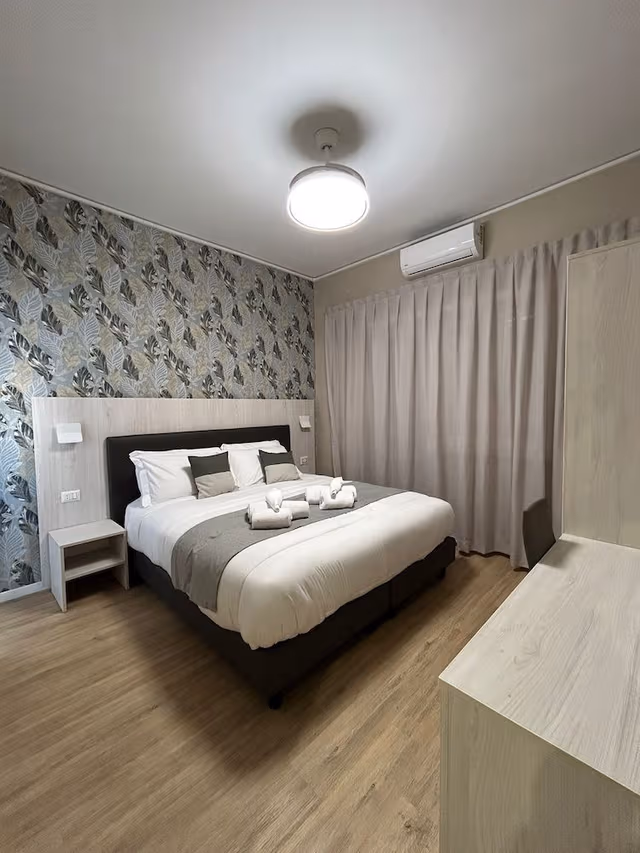 Classic Double or Twin Room, Balcony