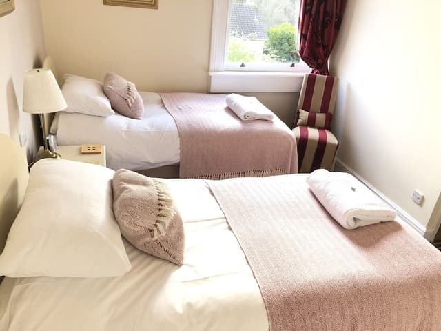 Twin Room, 2 Twin Beds