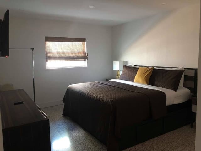 The Paradise Suite