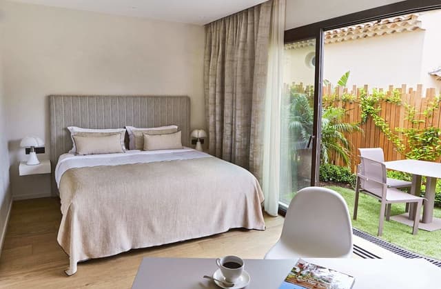 Luxury Villa, 2 Bedrooms